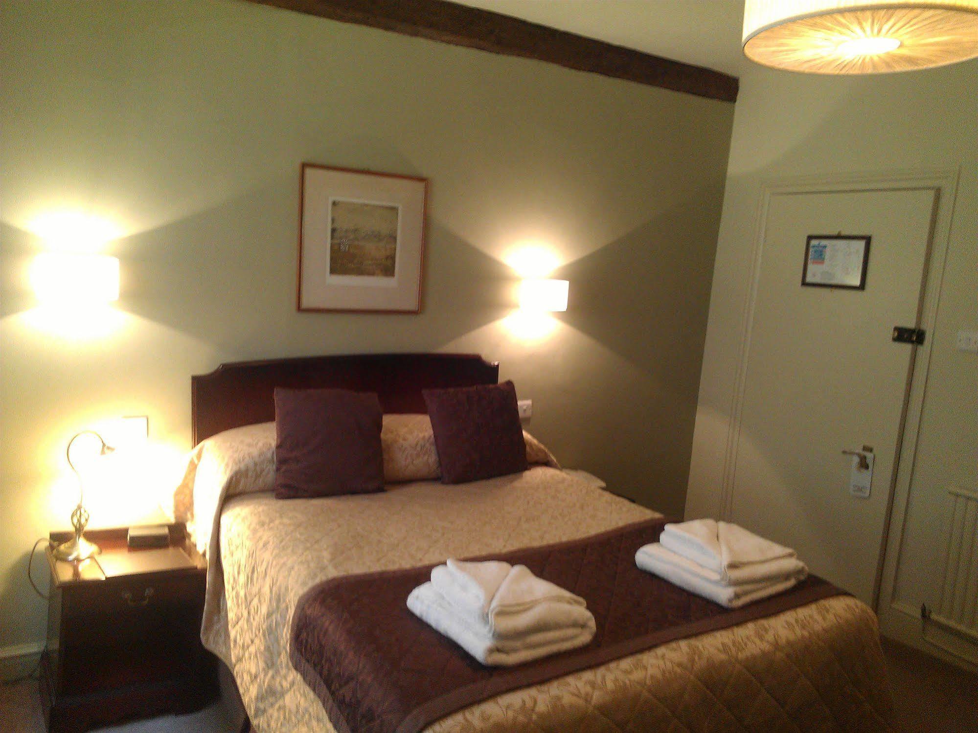 The Kings Head Hotel Ross-on-Wye Экстерьер фото
